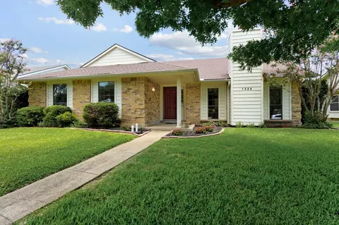 1325 Heidi Dr, Plano, TX 75025