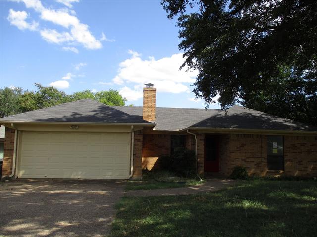 6925 Alexandria Ct, Fort Worth, TX 76133
