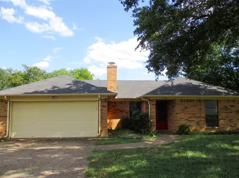 6925 Alexandria Ct, Fort Worth, TX 76133