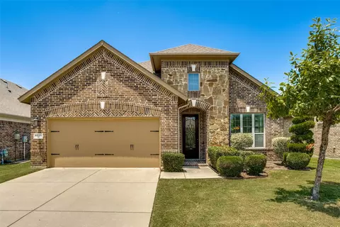 4025 Hawthorne Dr, Sachse, TX 75048