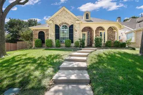 2616 Black Canyon Dr, Mckinney, TX 75072