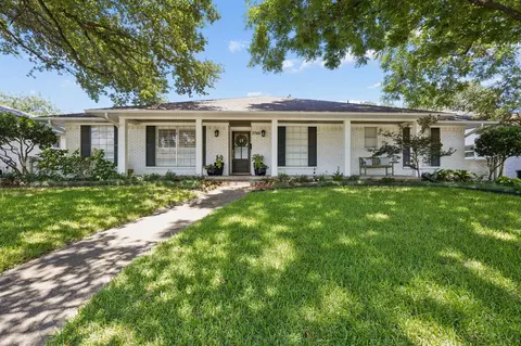 7745 La Cabeza Dr, Dallas, TX 75248
