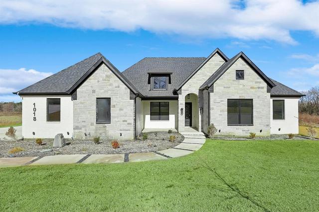 1018 Glenoaks Dr, Weatherford, TX 76088