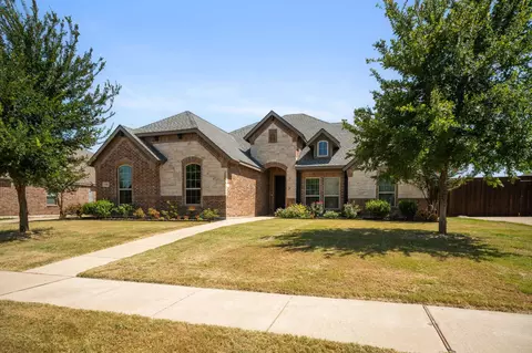 134 Water Garden Dr, Waxahachie, TX 75165