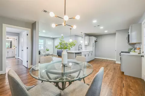 3130 Healey Dr, Dallas, TX 75228