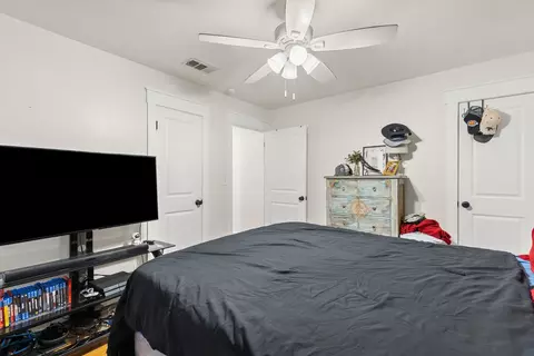 Bedroom - 413 S Tyler St, Mcgregor, TX 76657 photo 5 of 5