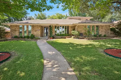 2216 Grandview Dr, Plano, TX 75075