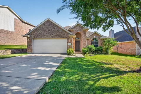1303 Cedar Branch Dr, Wylie, TX 75098