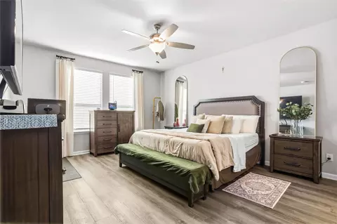 Bedroom - 6717 Aster Dr, Venus, TX 76084 photo 1 of 6
