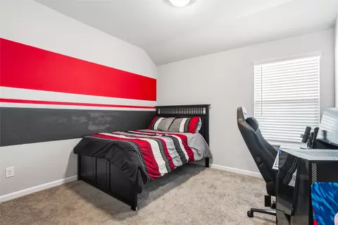 Bedroom - 6717 Aster Dr, Venus, TX 76084 photo 5 of 6