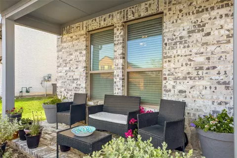 Exterior - 6717 Aster Dr, Venus, TX 76084 photo 2 of 7