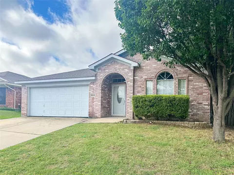 10245 Brea Canyon Rd, Fort Worth, TX 76108