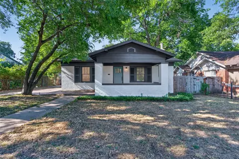 3410 Meadowbrook Dr, Fort Worth, TX 76103