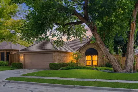 2739 Sedgeway Ln, Carrollton, TX 75006