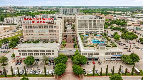 2600 W 7th St #1415, Fort Worth, TX 76107