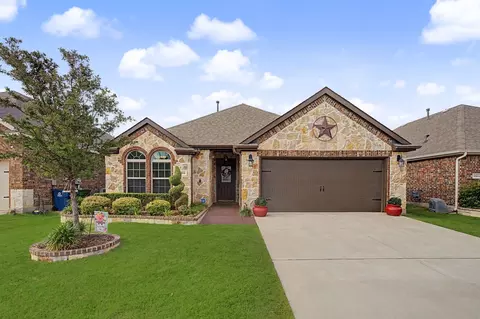 10808 Aledo Ln, Aubrey, TX 76227