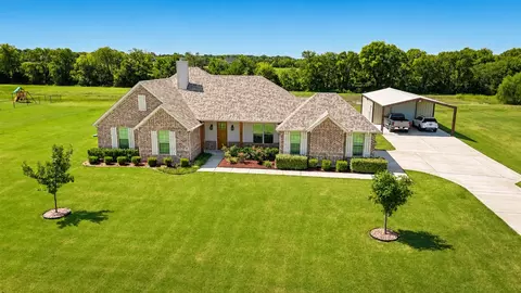 884 Cheyenne Trl, Trenton, TX 75490
