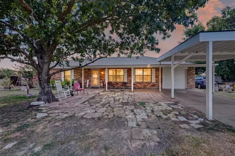3671 Sundown Rd, Greenville, TX 75402