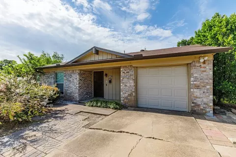 1462 Bay Shore Dr, Garland, TX 75040