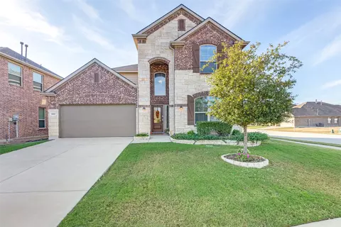 1300 Lake Grove Dr, Little Elm, TX 75068