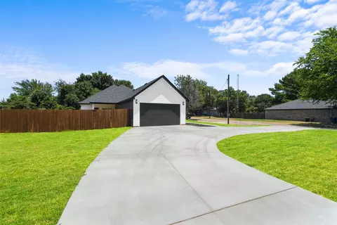 609 Luzon St, Tool, TX 75143 photo 6