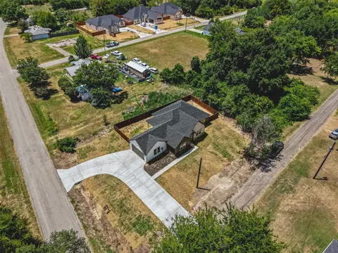 609 Luzon St, Tool, TX 75143 photo 34