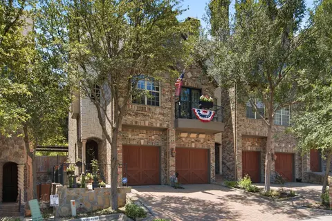728 Rockingham Dr, Irving, TX 75063