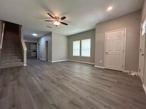 406 E Bonham St, Tom Bean, TX 75491 photo 6