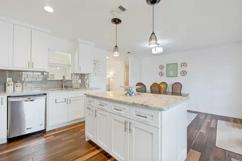 6509 E Lovers Ln, Dallas, TX 75214