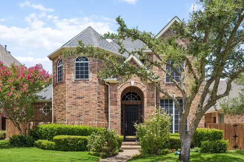 3315 Garrett Dr, Irving, TX 75062