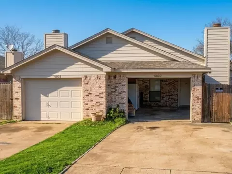 6800 S Creek Dr, Fort Worth, TX 76133