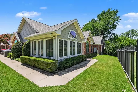 6172 Haley Ln, Fort Worth, TX 76132