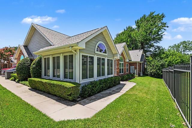6172 Haley Ln, Fort Worth, TX 76132