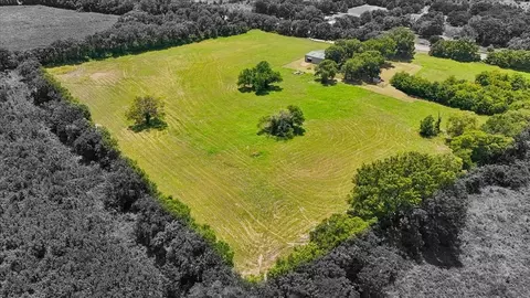 691 S State Highway 78, Bonham, TX 75418