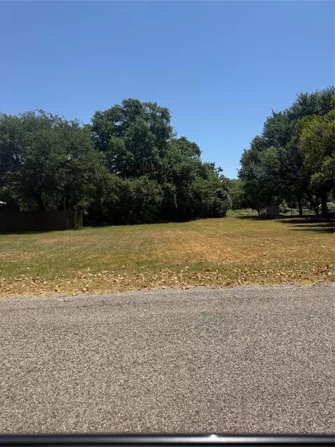 3717 Winding Way, Granbury, TX 76049