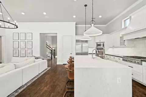 Kitchen - 524 Ellison Trce, Argyle, TX 76226 photo 5 of 5