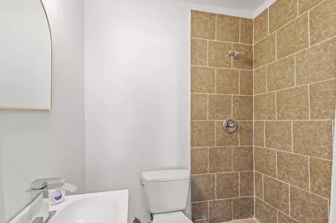 Bath - 1706 Summit St, Mesquite, TX 75149 photo 3 of 3