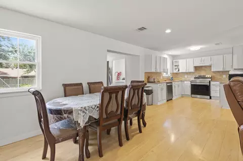 Dining - 1706 Summit St, Mesquite, TX 75149 photo 2 of 2