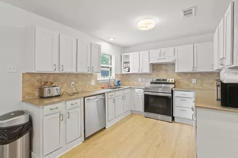 Kitchen - 1706 Summit St, Mesquite, TX 75149 photo 2 of 2