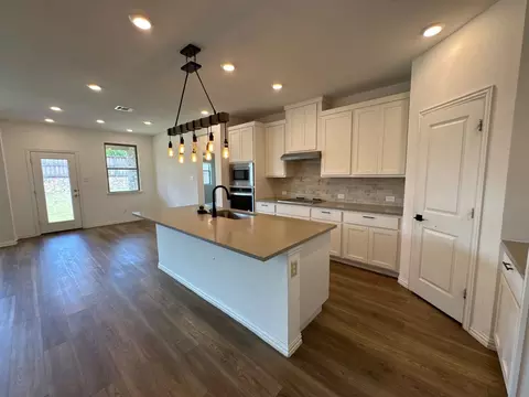 Kitchen - 1748 Sheldon Dr, Forney, TX 75126 photo 1 of 3