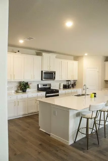 Kitchen - 2129 Stinnet St, Anna, TX 75409 photo 3 of 6