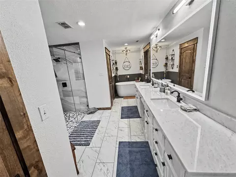 Bath - 80342 Interstate 20, Gordon, TX 76453 photo 3 of 3