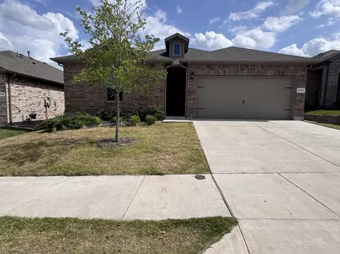9741 Olanta Trl, Fort Worth, TX 76108