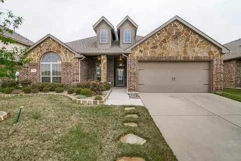 691 Kensington Pl, Royse City, TX 75189