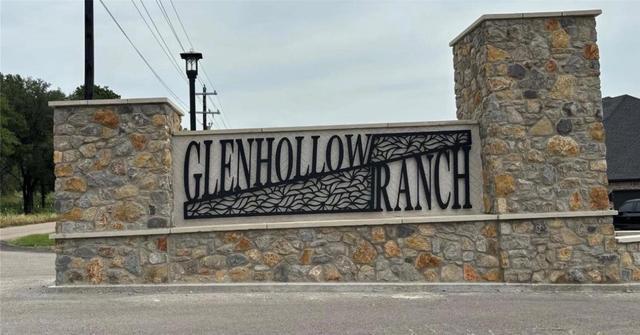 1059 Glenoaks Dr, Weatherford, TX 76088
