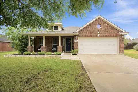 5205 Medallion Ct, Midlothian, TX 76065