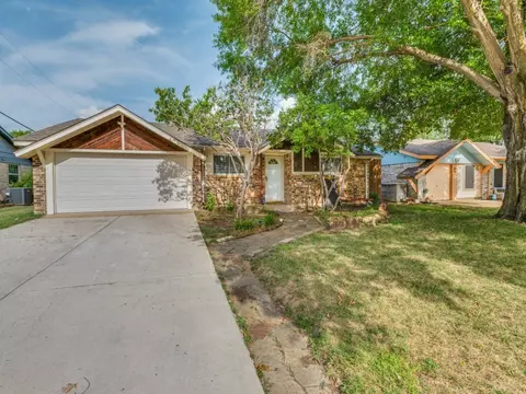 3122 Cheyenne St, Irving, TX 75062