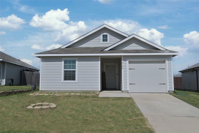 2104 Mackinac Ln, Crandall, TX 75114