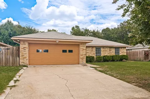 4804 Platte Dr, Balch Springs, TX 75180