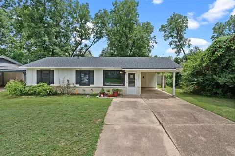 1702 Cline St, Bossier City, LA 71112